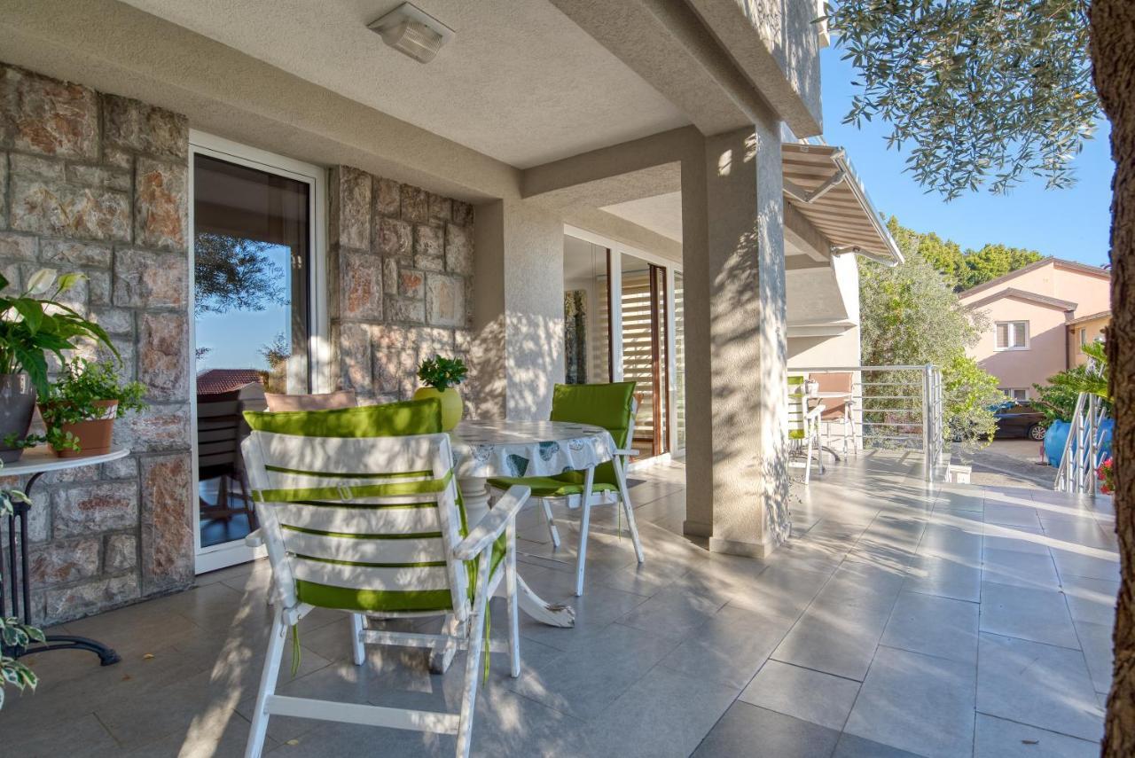 Apartman Marija Lux Sveti Stefan Luaran gambar
